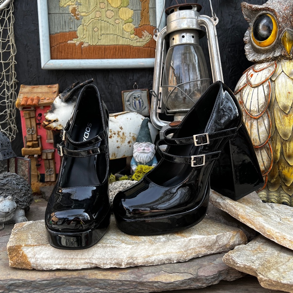 SODA Polyurethane,Double Strap Platform Heels.
